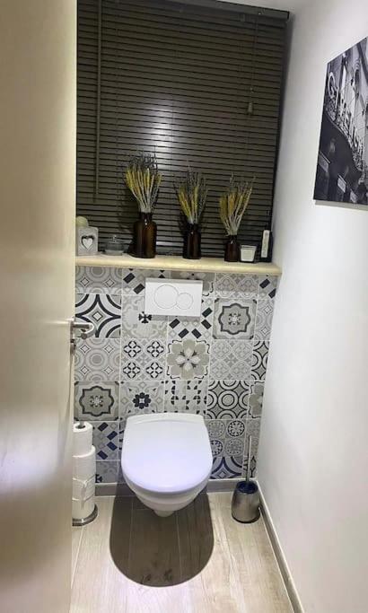 Superbe Appartement Avec Terrasse Sur Les Toits Manosque Bagian luar foto