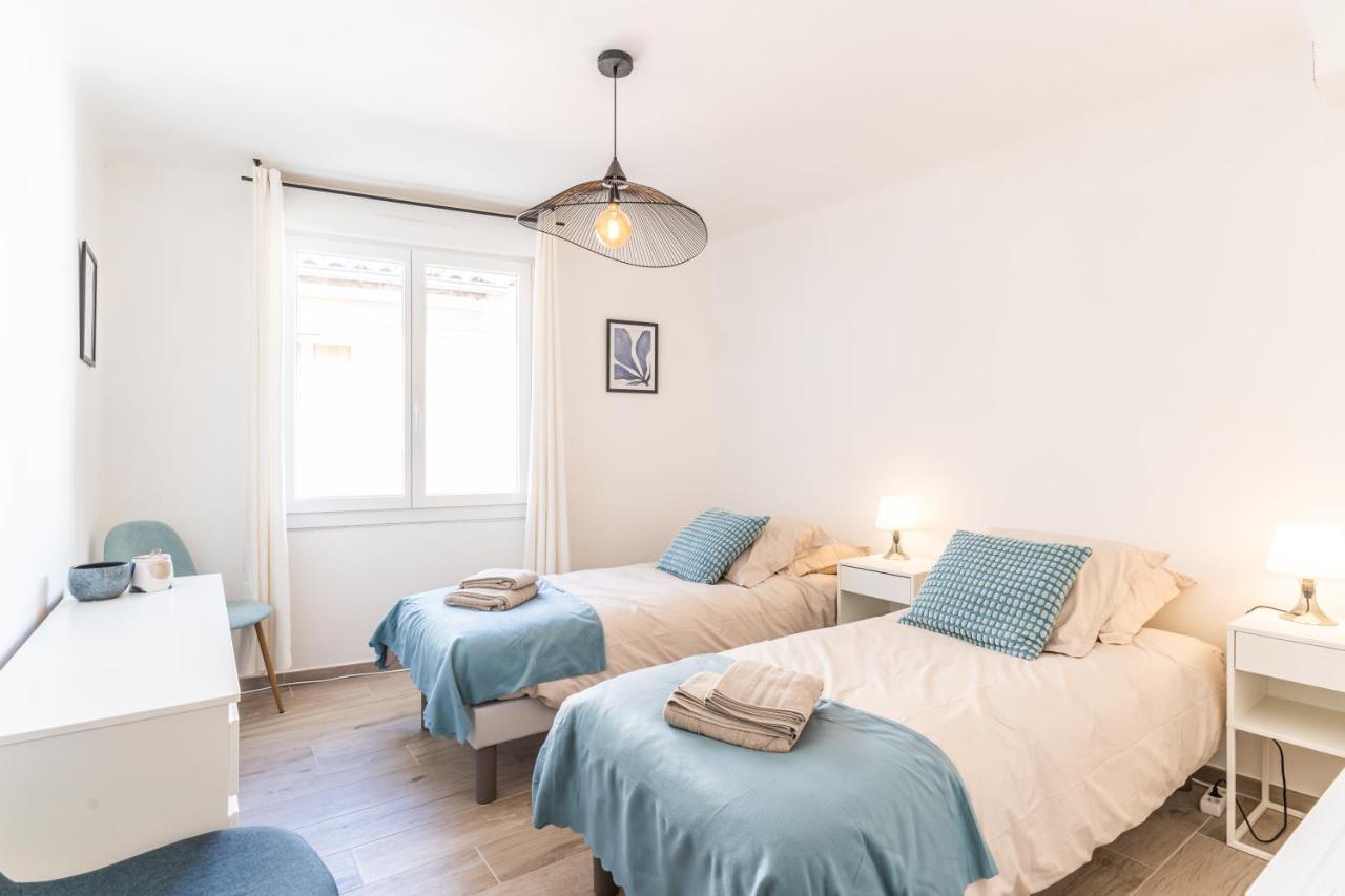 Superbe Appartement Avec Terrasse Sur Les Toits Manosque Bagian luar foto